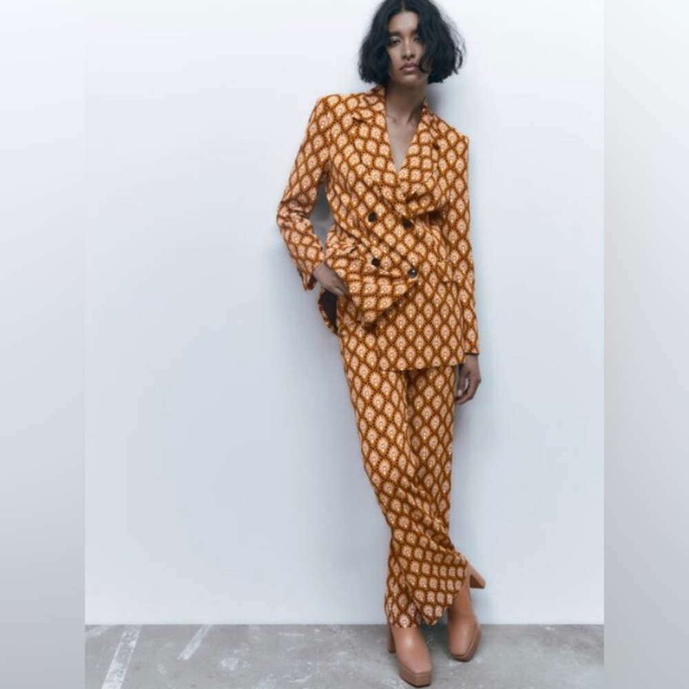Zara Printed Blazer and Flare Pants | Zara Suit